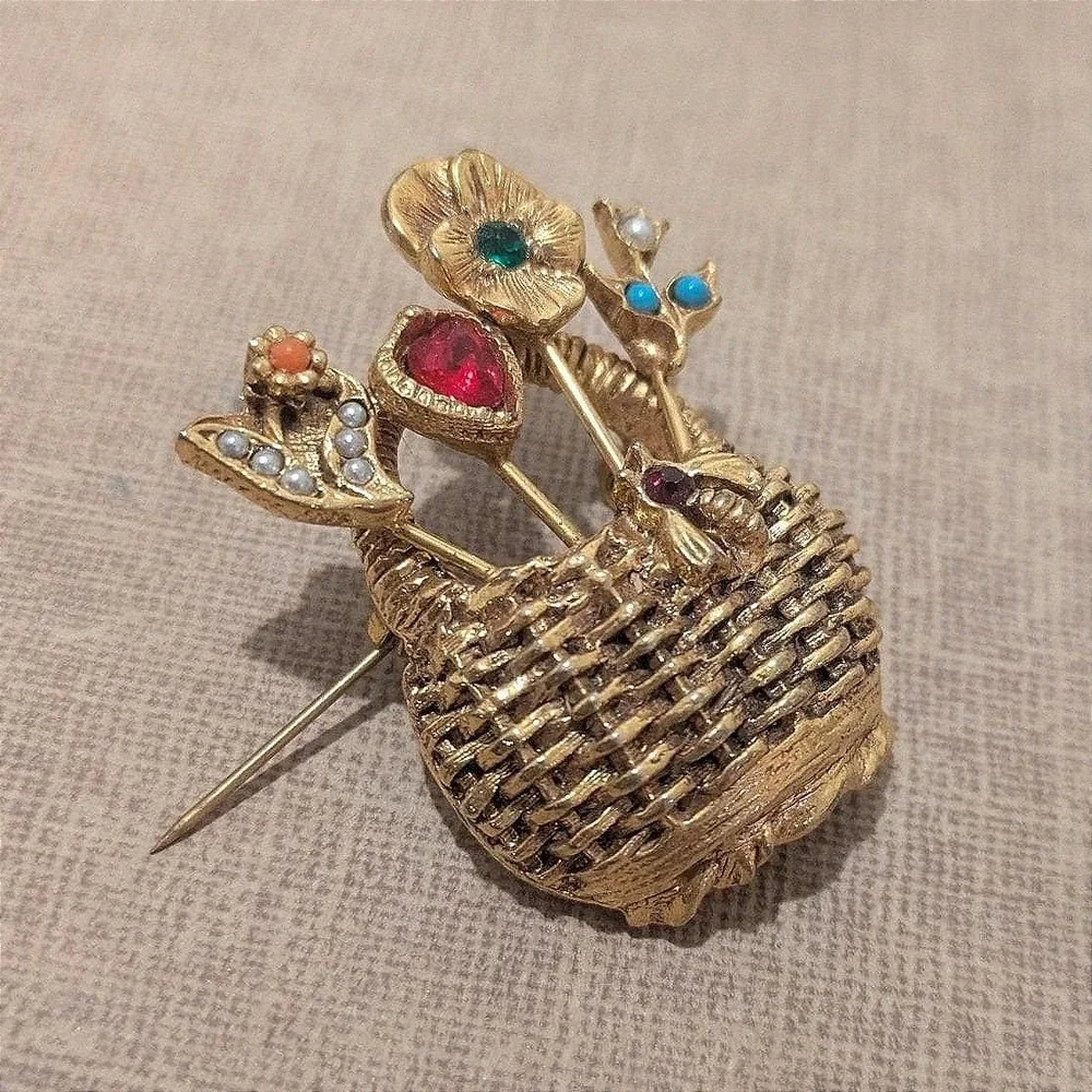 GOLDETTE vintage gold